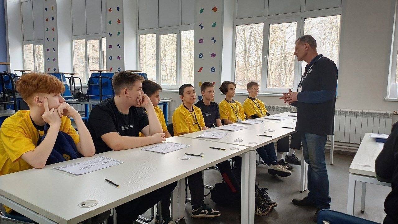 photo 5233592120793749836 y